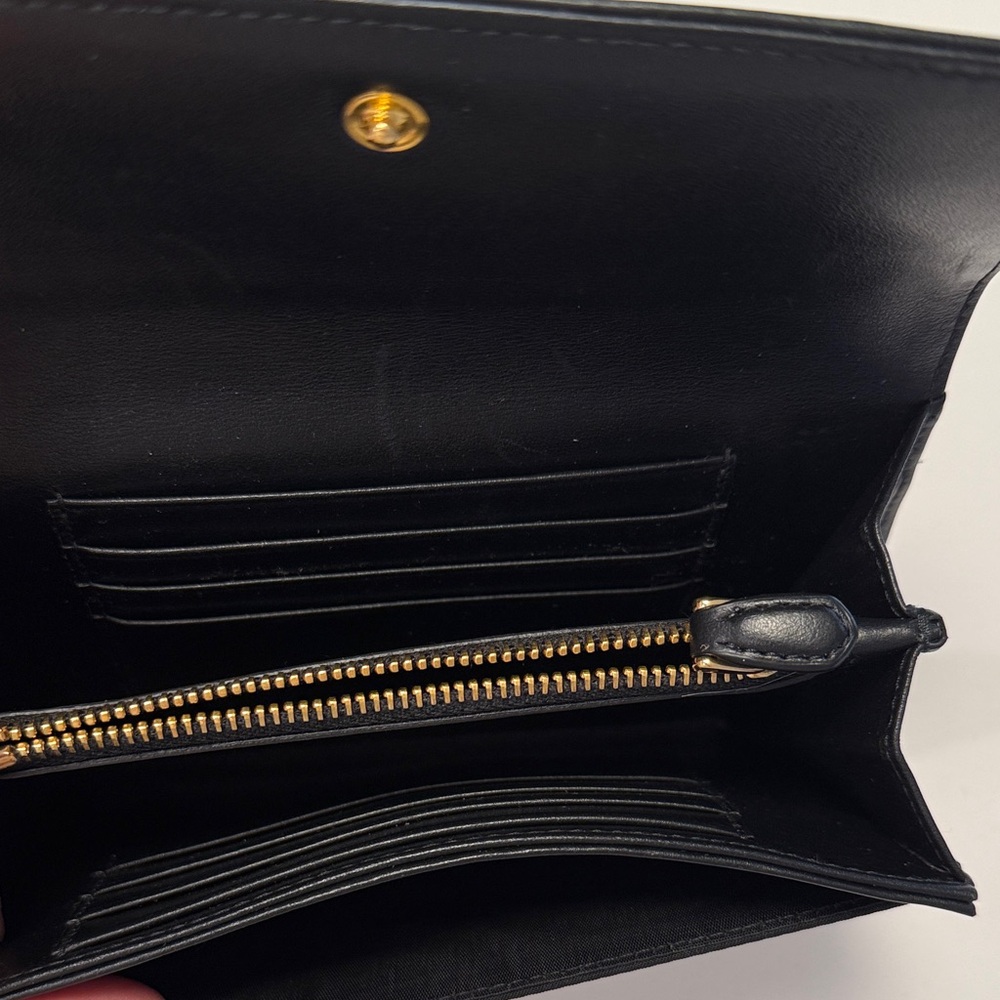 Authentic Prada Black Leather Tri-Fold Wallet - Picture 7 of 8